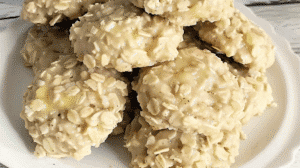 No Bake Cookies with Vanilla Pudding Mix made from oats, coconut, and vanilla pudding